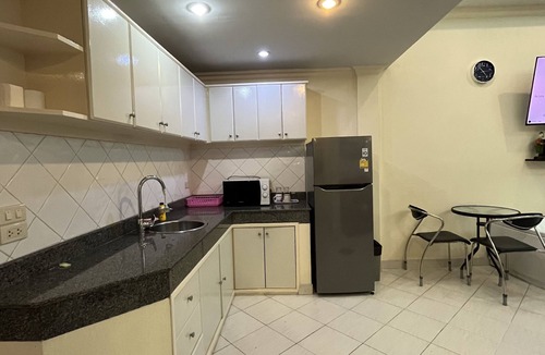 Pratumnak Hill Apartment | Freeway Pattay make you feel as home