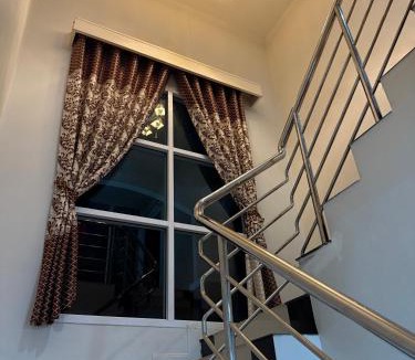 Hat Yai Villa | Hanaya Villa