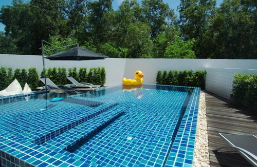 Chalong Villa | Happy Family Villa - 6 bedrooms Phuket Private Pool Villa 300 meters to the sea