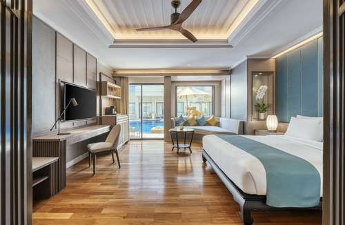 Patong Resort | Holiday Inn Resort Phuket by IHG
