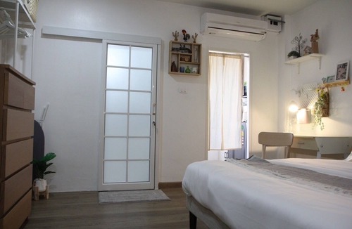 Lat Krabang House | Homeku Guesthouse Room 2 near airport at Latkrabang