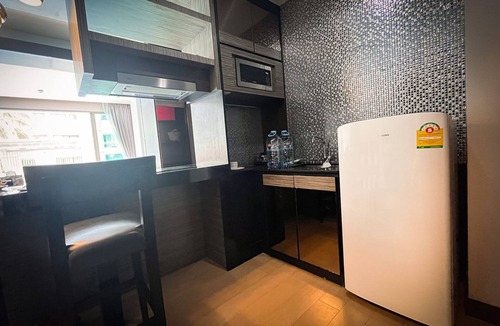 Bang Tao Condo | Instagramable 1br pool access apartment near Bangtao Beach