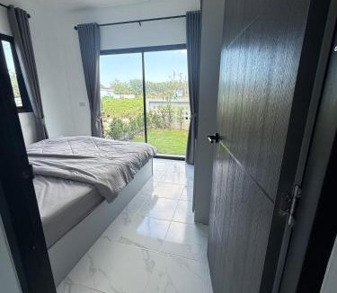 Ko Lanta Apartment | J&J House Long Beach Koh Lanta
