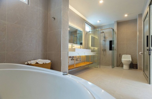 Chaweng City Center Resort | KC Beach Hotel Samui