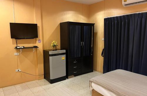 Khuekkhak Hostel | Khaolak inn