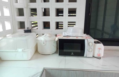 Nong Khae Villa | KN Pool Villa Saraburi