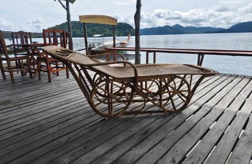 Nuea Khlong House | Koh Jum Family Homestay