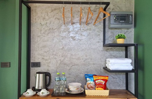 Tha Na House | Lakeview Retreat near Hin Lad Waterfall, Nature & Cycling Escape