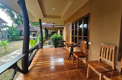 Ko Lanta Resort | Lanta White Rock Resort