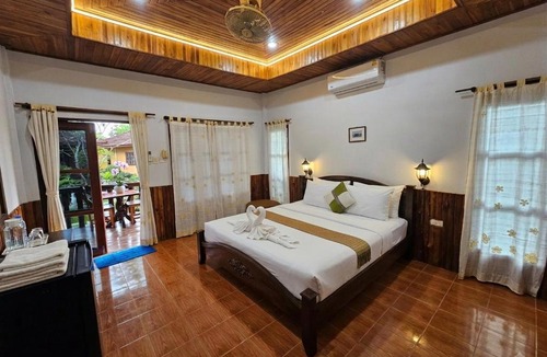 Ko Lanta Resort | Lanta White Rock Resort