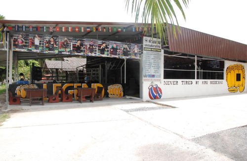 Chaloem Phra Kiat House | Legend muay thai gym