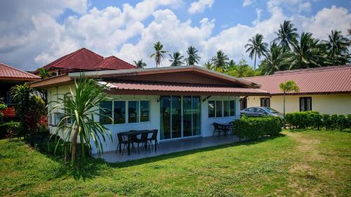 Lipa Noi Apartment | Lipa Bay Residence
