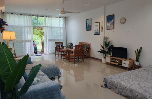 Khanom House | Little Charlie's House Khanom Beach