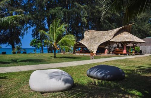 Ko Lanta Resort | Long Beach Chalets - SHA Extra Plus