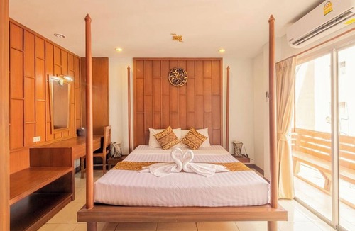 Patong Hotel | Lotus Hotel Patong