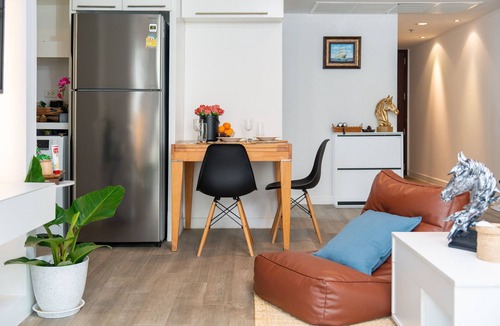 Chidlom Apartment | Lucky 808 – 2 BedRooms 100 sq.m. BTS Chidlom