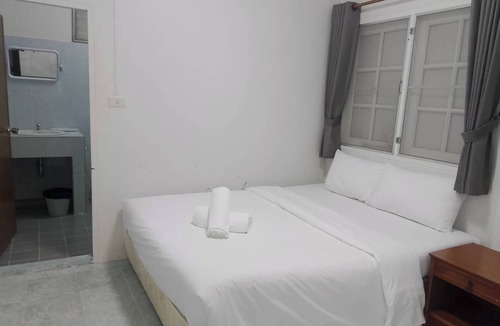 Khao Takiab Resort | Luna Hut Resort - Pet Friendly