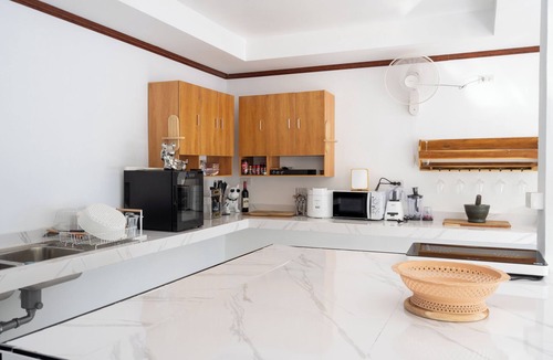 Ko Lanta Villa | Luxure Villa Rooms 4 – Pool & Shared Kitchen