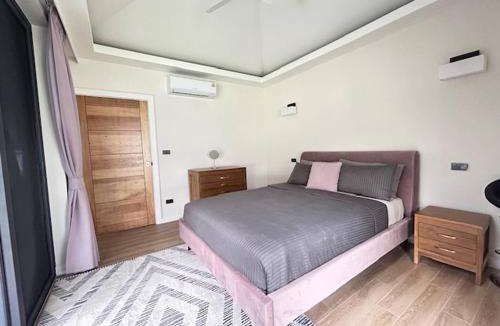 Pranburi House | Luxurious Bed Breakfast Stay in Unique Villa