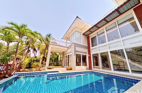 Na Chom Thian Villa | luxurious beachfront community villa is truly Unique vacation experience