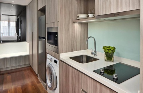 Nana Apartment | LUXURY 2 BEDROOM APARTMENT WITH BALCONY - EASY ACCESS TO BANGKOK'S BEST LIFE