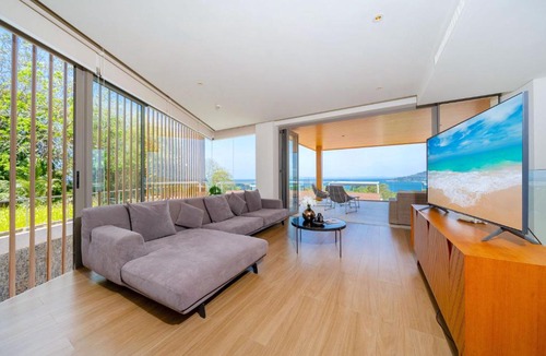 Patong Apartment | Luxury Ocean View 2BR Apartment 82 in Sapphire Bay Residence, near Patong and Paradise Beach
