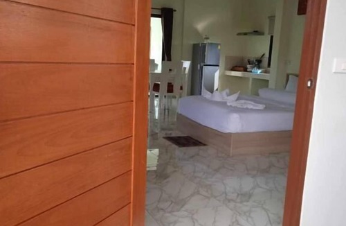 Kata Apartment | M&N Guesthouse Kata