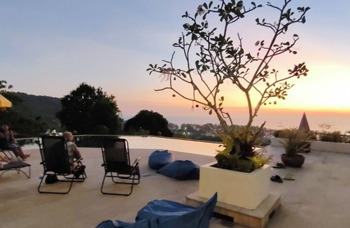 Sa Khu Apartment | Magic see view room on the hill. 12 minutes walk from the beach
