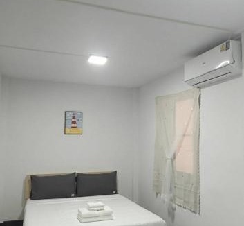 Na Thon Hostel | Middle Road Hostel