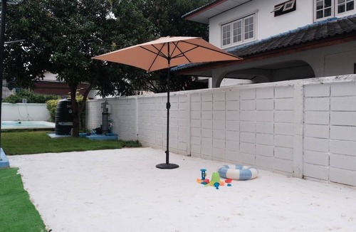 Bang Na House | Modern Private Pool Villa in Sukhumvit (Padma Pool Villa)