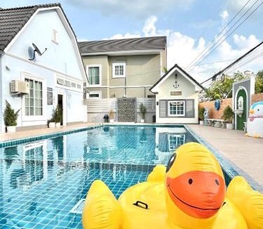 Chum Het House | MotoGP 15mins Gated Community Entire House