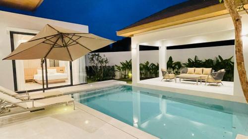 Chalong Villa | Mouana Residence Song Khun Chalong 5-bedroom Pool Villa 8910