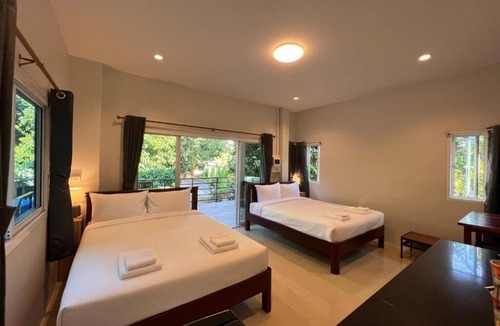 Chumphon Hotel | Naisang Hostel