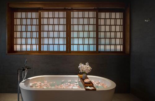 Chalong Resort | Noku Phuket