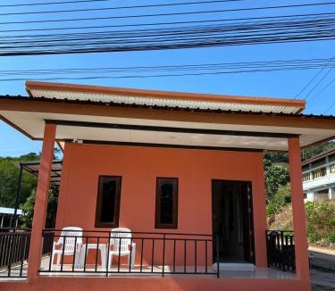 Ko Lanta House | Orange House Baan Klongnin