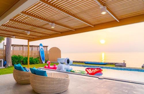 Cha-am Villa | Pailay Beachfront Villa Cha-Am