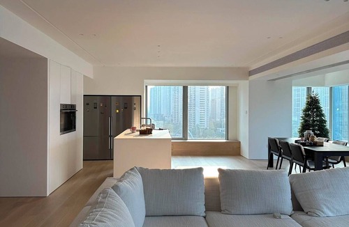 Ayutthaya Apartment | Perfect 1-bedroom apartment with AC in enchanting Phai Ling