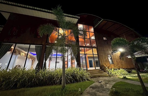 Phrae Hotel | Phra Chan Khiang Dao Resort