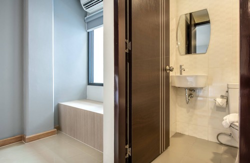 Choeng Noen Hotel | Plaai Play Hotel