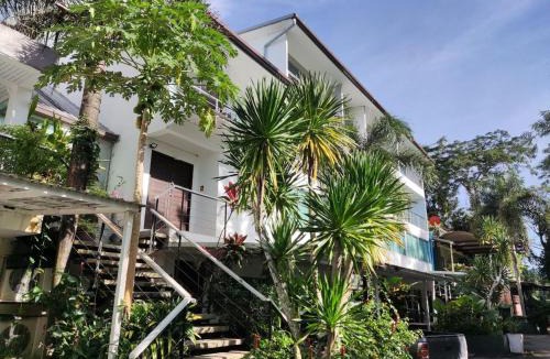 Kathu Villa | Pool Villa Golf Course View Central Phuket V331