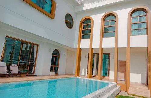 Kui Buri House | Pool Villa MaGodKan Beach