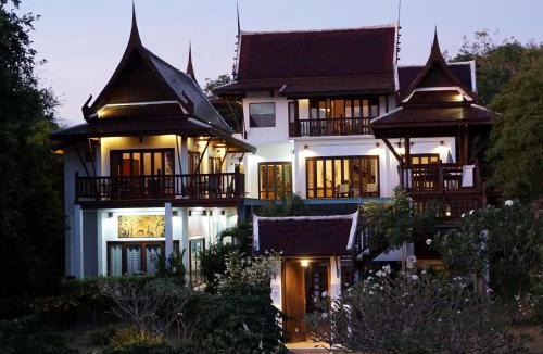 Mae Pim House | Private Pool 4BR Villa with Sea View Sleeps 8