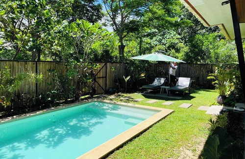 Ko Lanta House | Private Tropical Family Pool Villa Near the Beach