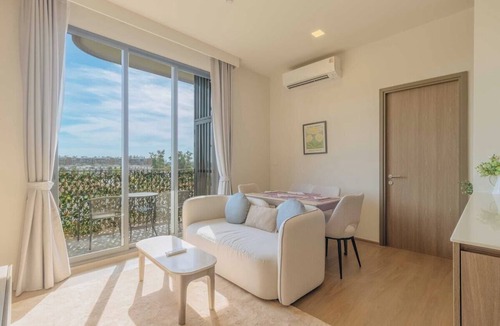 Laguna Apartment | Relaxing by Boat Avenue-Bangtao Beach-CanvasC294