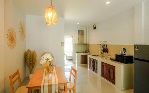 Thong Sala Apartment | Sala Loft - Spacious King Bed - 4K SmartTV