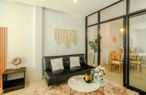 Thong Sala Apartment | Sala Loft - Spacious King Bed - 4K SmartTV