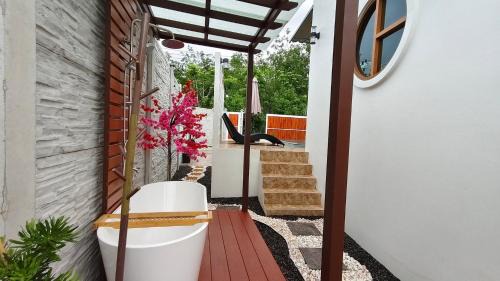 Hat Yai Hotel | Selesa Pool Villa