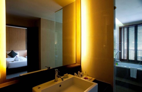 Karon Hotel | (SHA+)Grand Deluxe Double Room At Karon Beach (004)