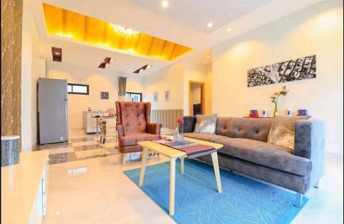 Hin Lek Fai Villa | Shirley's Villa 18 私家SPA池独栋别墅