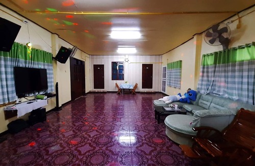 Ko Sichang Hotel | Sichangjowka Resort